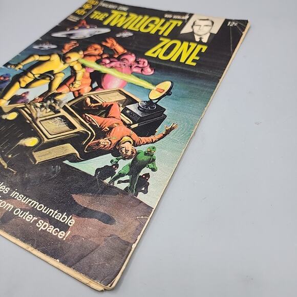 The Twilight Zone # 14, Gold Key, 1966 UFO COVER Silver Age Acceptable - Picture 4 of 11